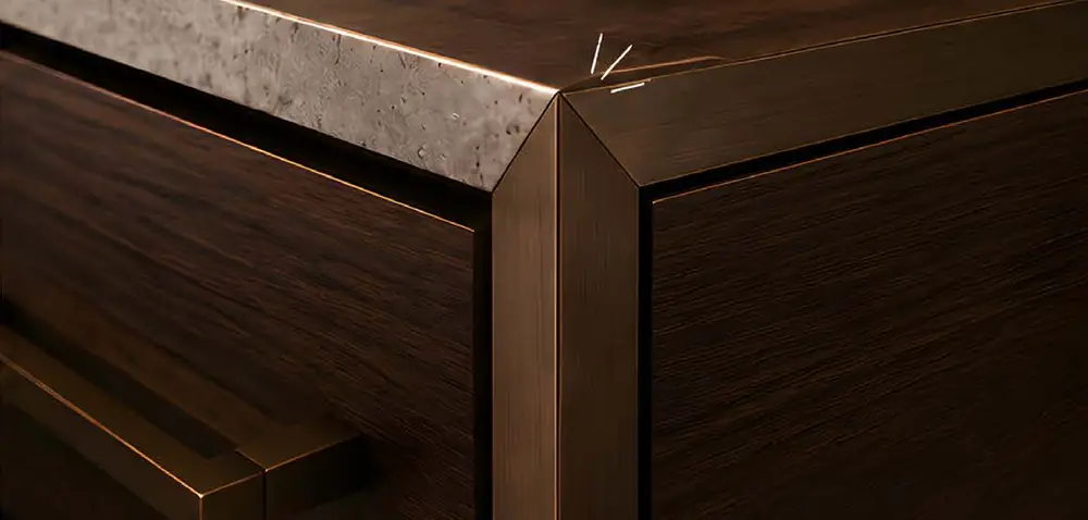 Mitred Frame